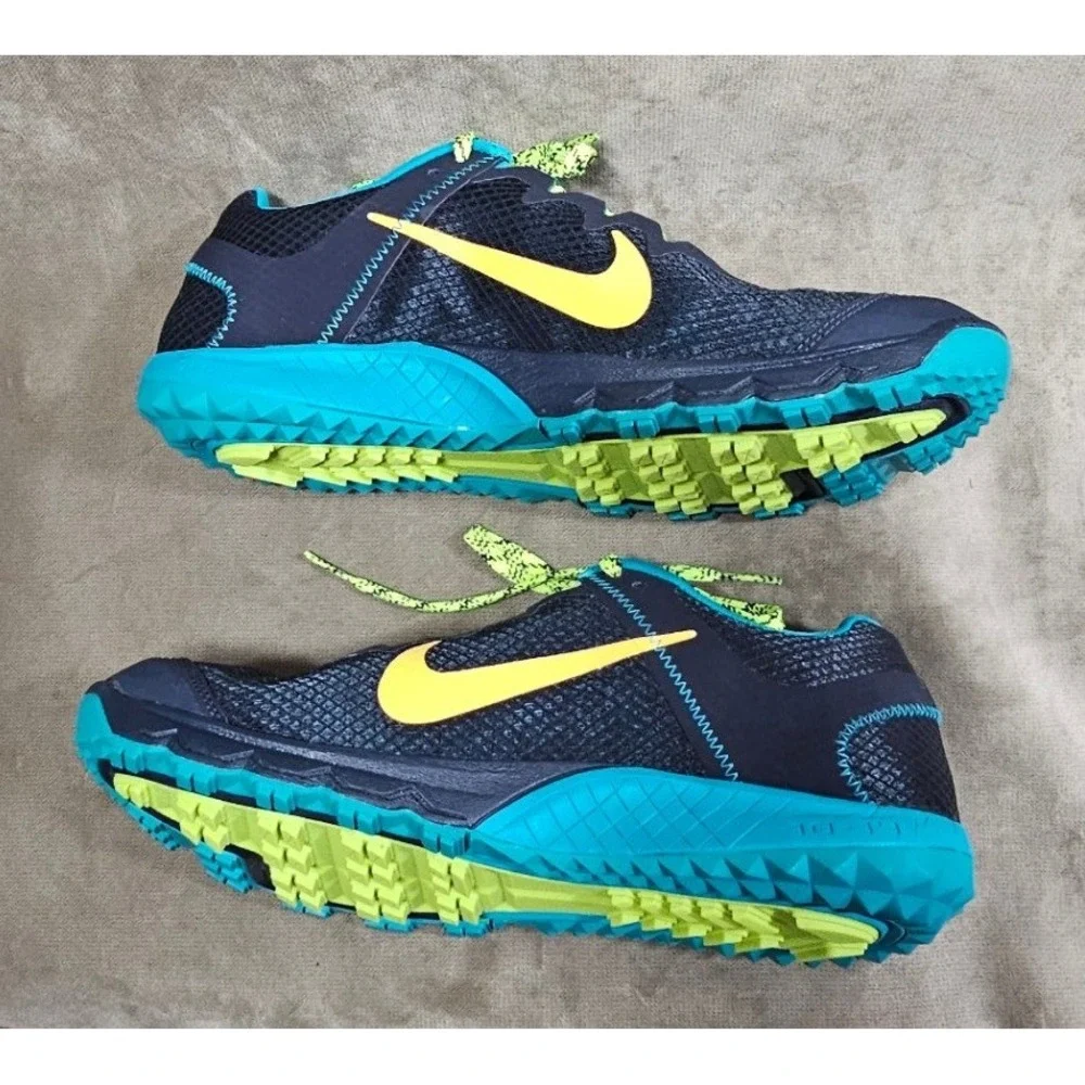 Nike Zoom Wildhorse Womens 11 Trail Running Shoes Dark Obsidian 599121-408